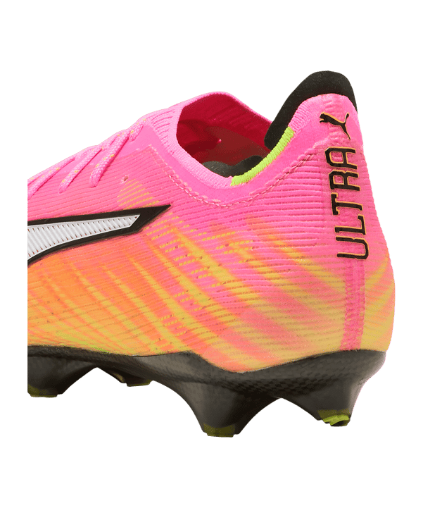 PUMA ULTRA 6 Carbon FG Showtime Rosa F05