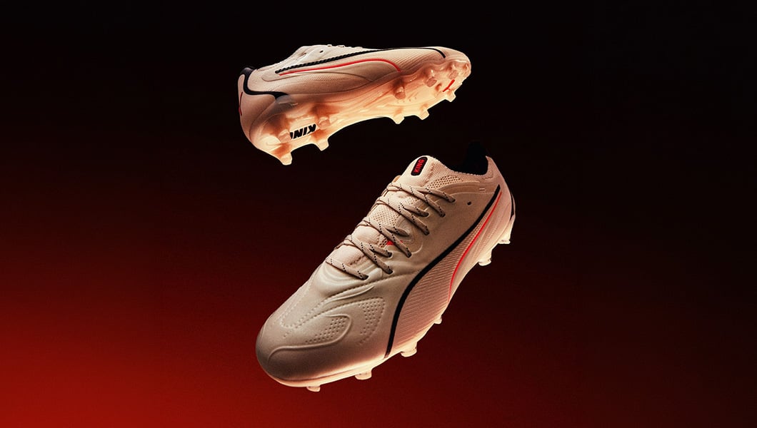PUMA KING comfortable football boot for veteran players