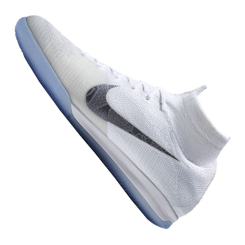 nike mercurial vapor astro