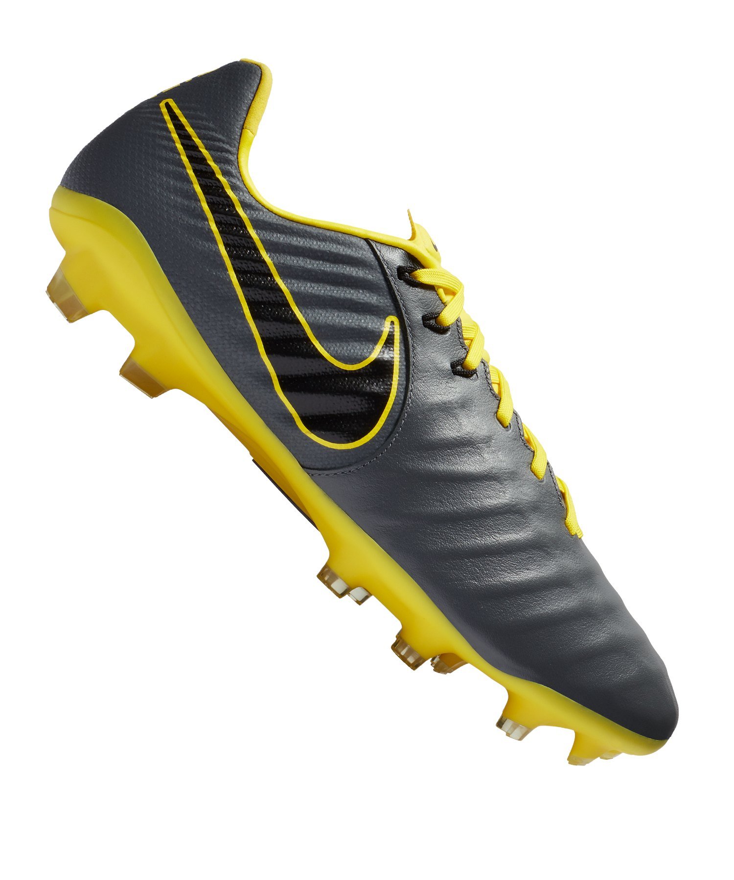nike tiempo pro fg