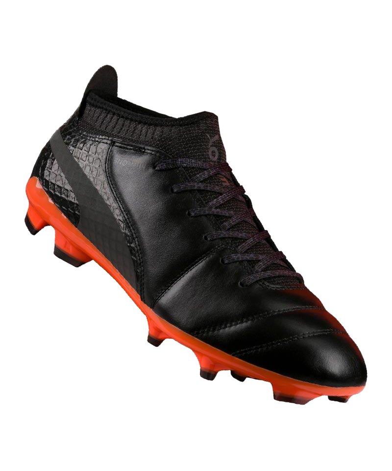 PUMA ONE Lux 2 FG Schwarz F01 PUMA ONE Lux 2 FG Schwarz F01