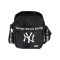 New Era MLB New York Yankees Strap Side Tasche Schwarz - schwarz
