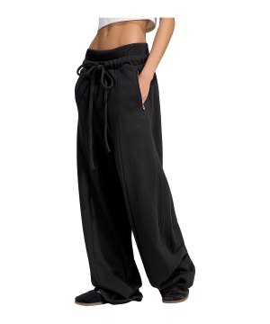 adidas-orig-premium-ess-firebird-hose-damen-kr4518-lifestyle_front.png