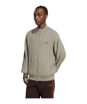 adidas-originals-fireb-cable-knit-track-jacke-gruen-kr9761-lifestyle_front.png