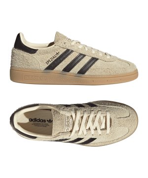 adidas-originals-handball-spezial-sneaker-damen-kk0932-lifestyle_gallery.png