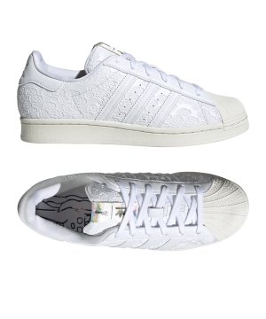 adidas-originals-superstar-disney-damen-weiss-gv7912-lifestyle_gallery.png