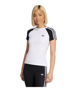 adidas-sst-t-shirt-damen-weiss-kd3799-lifestyle_front.png