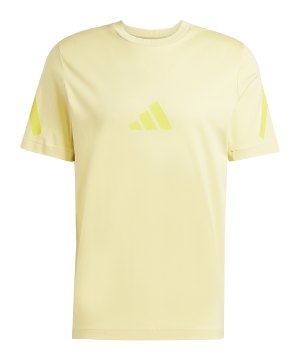 adidas-z-n-e-t-shirt-gelb-jd5981-lifestyle_front.png