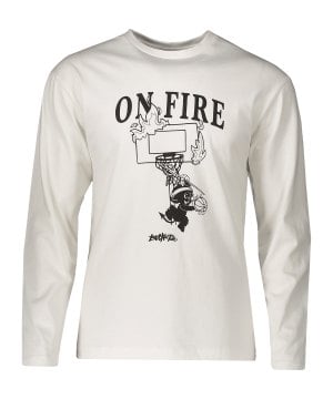 bucketz-on-fire-longsleeve-bzq125-002-002-lifestyle_front.png