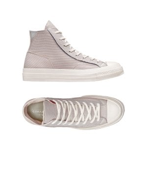 converse-chuck-70-hi-blau-weiss-f499-172936c-lifestyle_gallery.png