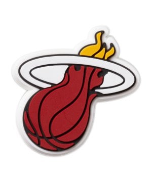 crocs-nba-miami-heat-logo-pin-blau-10011527-indoor-equipment_front.png