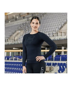 entorch-action-longsleeve-shirt-schwarz-en0004-indoor_front.png