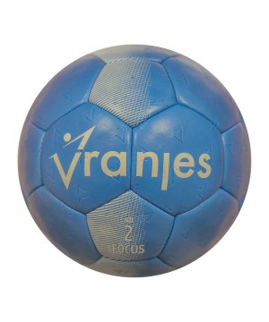 erima-vranjes-17-trainingsball-blau-7202516-equipment_front.png