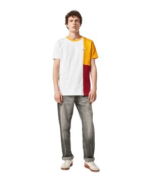 galatasaray-istanbul-t-shirt-weiss-f050-e251115-fan-shop_front.png