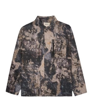 heresy-fresco-over-t-shirt-weiss-haw22-cs02-lifestyle_front.png