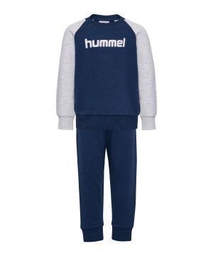 hummel-mini-reg-base-sweat-set-kids-blau-f7459-232303-lifestyle_front.png