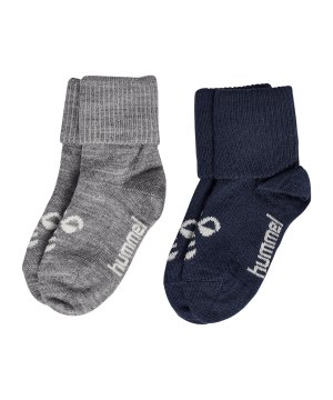 hummel-mini-wool-2-pack-socken-kids-blau-f7797-233018-lifestyle_front.png