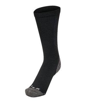 hummel-pro-training-high-socken-schwarz-f5138-226912-indoor_front.png