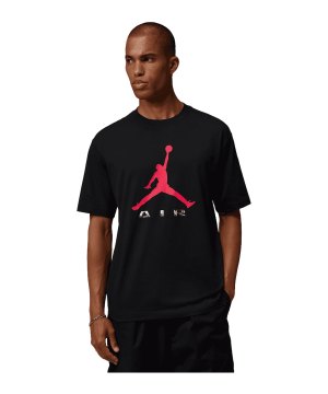 jordan-brooklyn-t-shirt-schwarz-f010-im9982-lifestyle_front.png