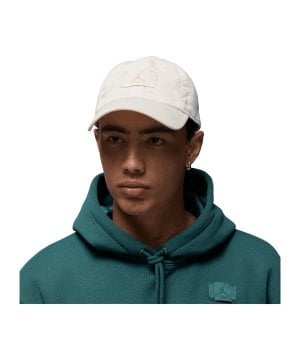 jordan-club-adjustable-cap-beige-f133-fd5181-lifestyle_front.png