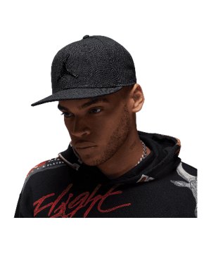 jordan-jumpman-pro-cap-schwarz-f011-fv5296-indoor_front.png