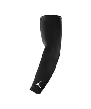 jordan-shooter-sleeves-schwarz-weiss-f010-sleeves-ausstattung-teamsport-ausruestung-sportkleidung-90104.png
