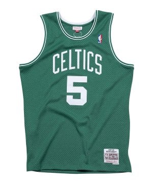 mitchell-and-ness-nba-bc-k-g-07-08-t-shirt-gruen-smjygs18143-bcekygn0-lifestyle_front.png