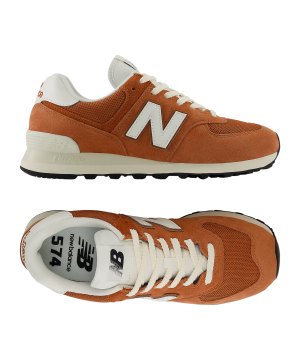 new-balance-574-sneaker-blau-f7lo-u5747lo-lifestyle_gallery.png