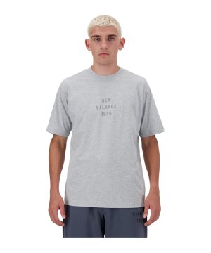 new-balance-iconic-collegiate-graphic-t-shirt-fag-mt41519-lifestyle_front.png