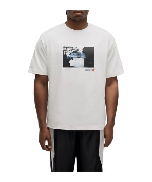 new-balance-photo-graphic-t-shirt-grau-fsst-mt6264mr-indoor_front.png