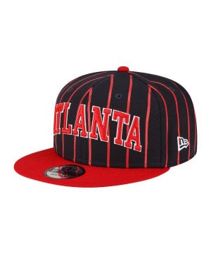 new-era-atlanta-braves-cityarch-cap-blau-60288336-lifestyle_front.png