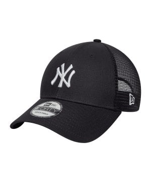 new-era-mlb-9forty-trucker-ny-yankees-cap-f410-60691409-lifestyle_front.png
