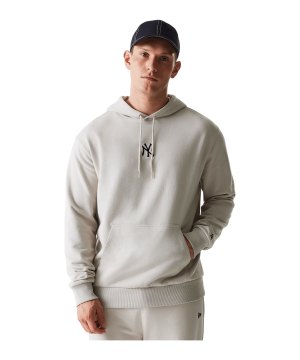 new-era-nos-mlb-new-york-yankees-hoody-beige-60675753-lifestyle_front.png