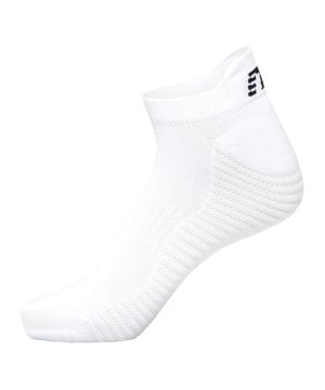 newline-core-tech-sneaker-socken-running-f9001-590012-laufbekleidung_front.png