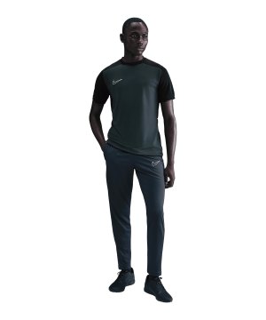 nike-academy-25-trainingshirt-gruen-f390-hj3791-teamsport_front.png