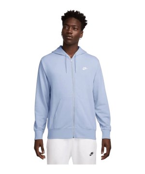 nike-club-kapuzenjacke-blau-f407-fn3884-lifestyle_front.png