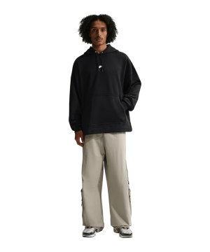 nike-club-oversized-hoody-schwarz-f010-if0745-lifestyle_front.png
