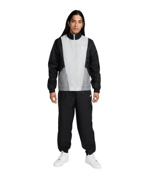 nike-club-trainingsanzug-schwarz-f010-hj1985-lifestyle_front.png