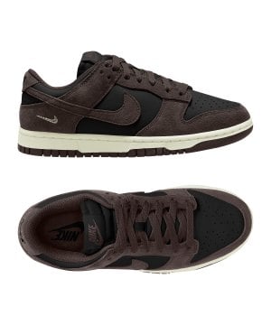 nike-dunk-low-suede-sneaker-damen-schwarz-f001-io4244-lifestyle_gallery.png