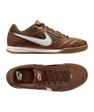 nike-gato-sneaker-braun-f200-hq6019-lifestyle_gallery.png