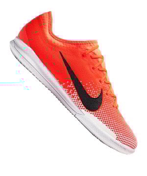 Hallenschuhe günstig kaufen | Hallenfussballschuhe | Online Shop für ... Hallenschuhe günstig kaufen | Hallenfussballschuhe | Online Shop für ...