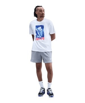 nike-nsw-oc-air-photo-t-shirt-weiss-f100-hv0178-lifestyle_front.png