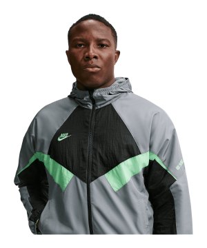 nike-premier-repel-track-kapuzenjacke-gruen-f336-im4120-fussballtextilien_front.png