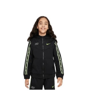 nike-repeat-jacke-schwarz-grau-f013-dz5622-lifestyle_front.png