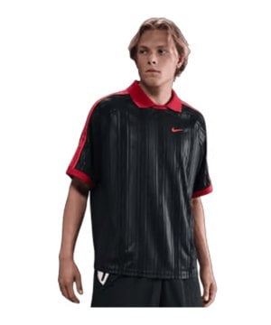 nike-sportwear-t-shirt-schwarz-f010-ih4292-lifestyle_front.png