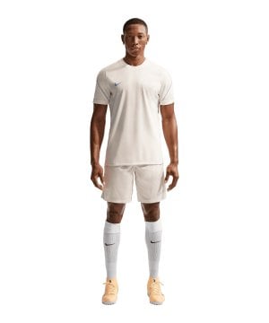 nike-strike-trainingshirt-weiss-f110-if1461-teamsport_front.png