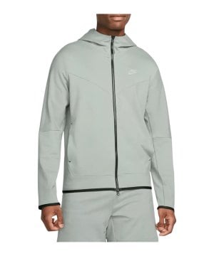 nike-tech-essentials-jacke-gruen-f330-dx0822-lifestyle_front.png