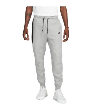 nike-tech-fleece-jogginghose-grau-schwarz-f063-fb8002-lifestyle_front.png