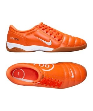 nike-total-90-iii-sp-schuh-orange-f800-hj9351-lifestyle_gallery.png
