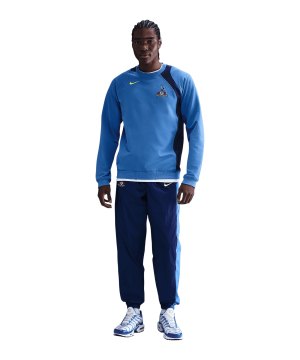 nike-tottenham-hotspur-t90-sweatshirt-blau-f428-hq9783-fan-shop_front.png